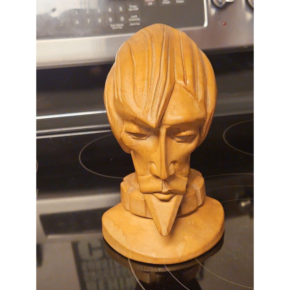 Vintage Wooden Carving Don Quixote Head Bust Medium Size 8.5"